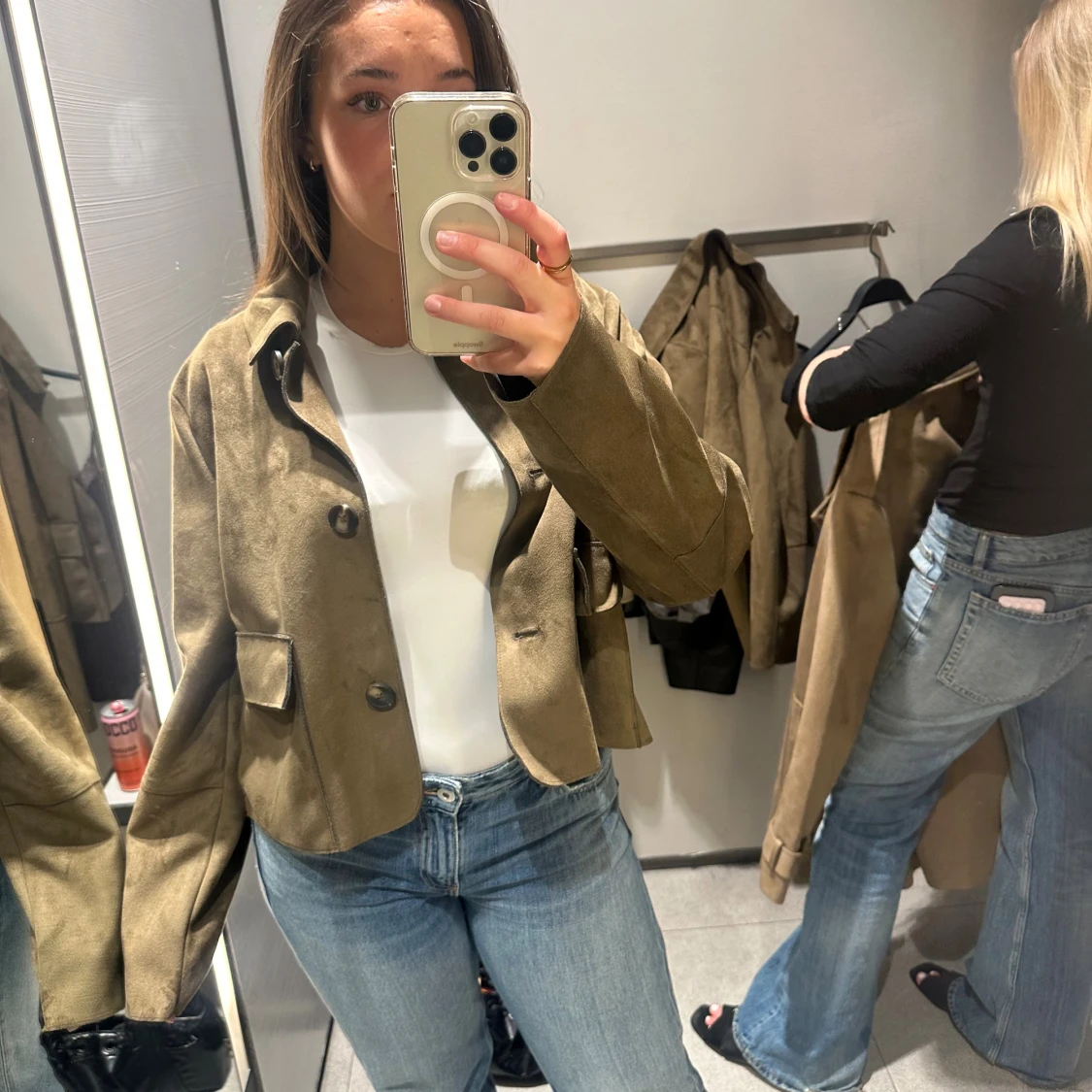 Croppad brun mockajacka med knappar - 1