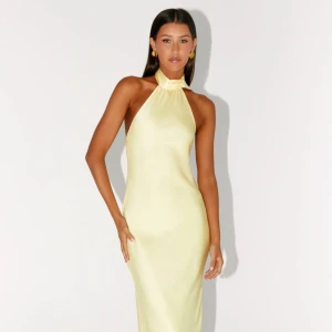 Balklänning från Peppermayo  - Jättesnygg balklänning från Peppermayo!😍 Testad en gång endast! Inga defekter 