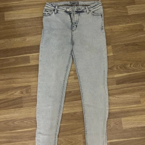 Lacoste jeans - jättefina lacoste jeans 