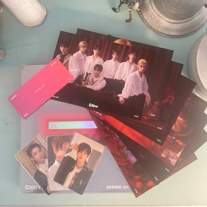Enhypen border day one album - Enhypen border day one album! Ingen CD, men ett extra photocard inkluderas <3