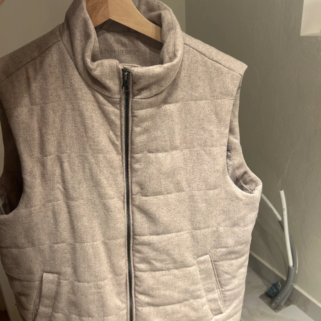 John henric väst - 1