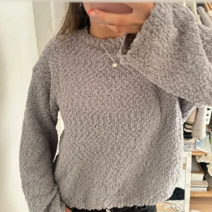 Tröja hm - Såå fin tröja från hm, i så bra skick nästan aldrig använd 