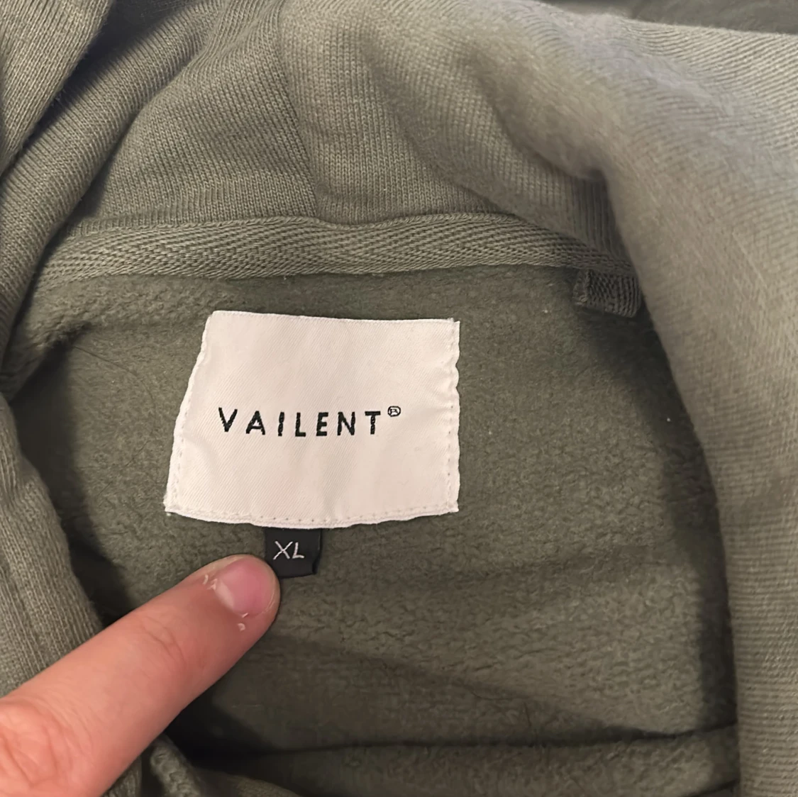 Olivgrön hoodie från Vailent XL - 2