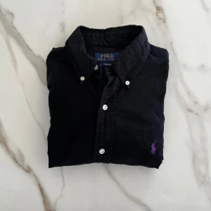 Bundle raffe skjorta  Comme des Garçons Play T-shirt keps  - Bundle