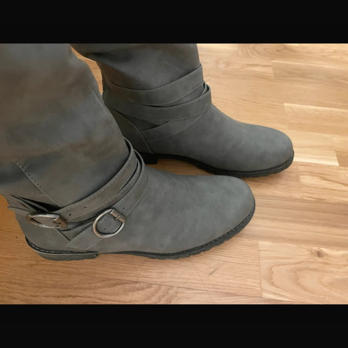 JustFab - Kira Knee-High Boots (Size 39)