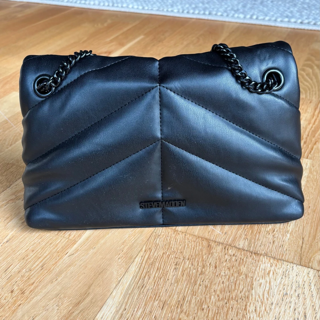 Svart quiltad axelväska Steve Madden - 2