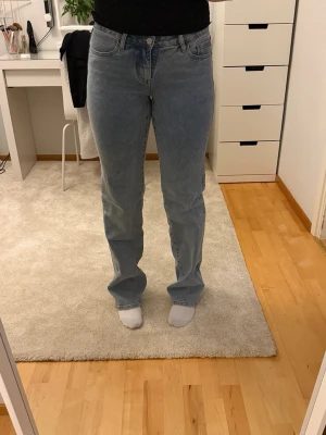 Madlady jeans  - Jeans från Madlady, använda 1-2 gånger så i nyskick 💕Storlek 36 X-tall