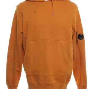 Cp Company Hoodie  - Säljer en knappt använd CP Company hoodie i Stl M nypriset på tröjan ligger mellan 2000-2900 kr