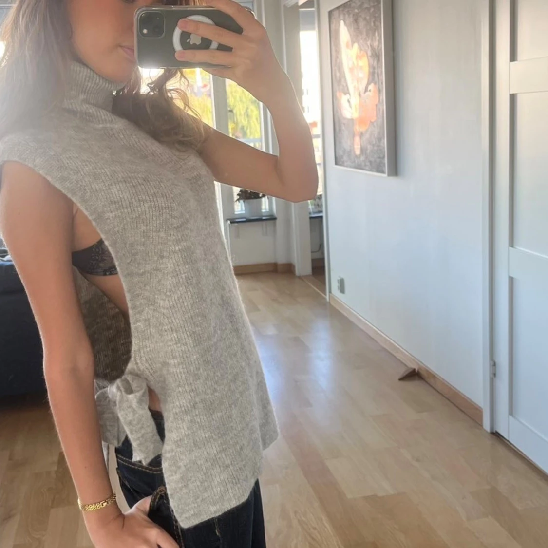 Grå stickad polotopp med knyt - 1