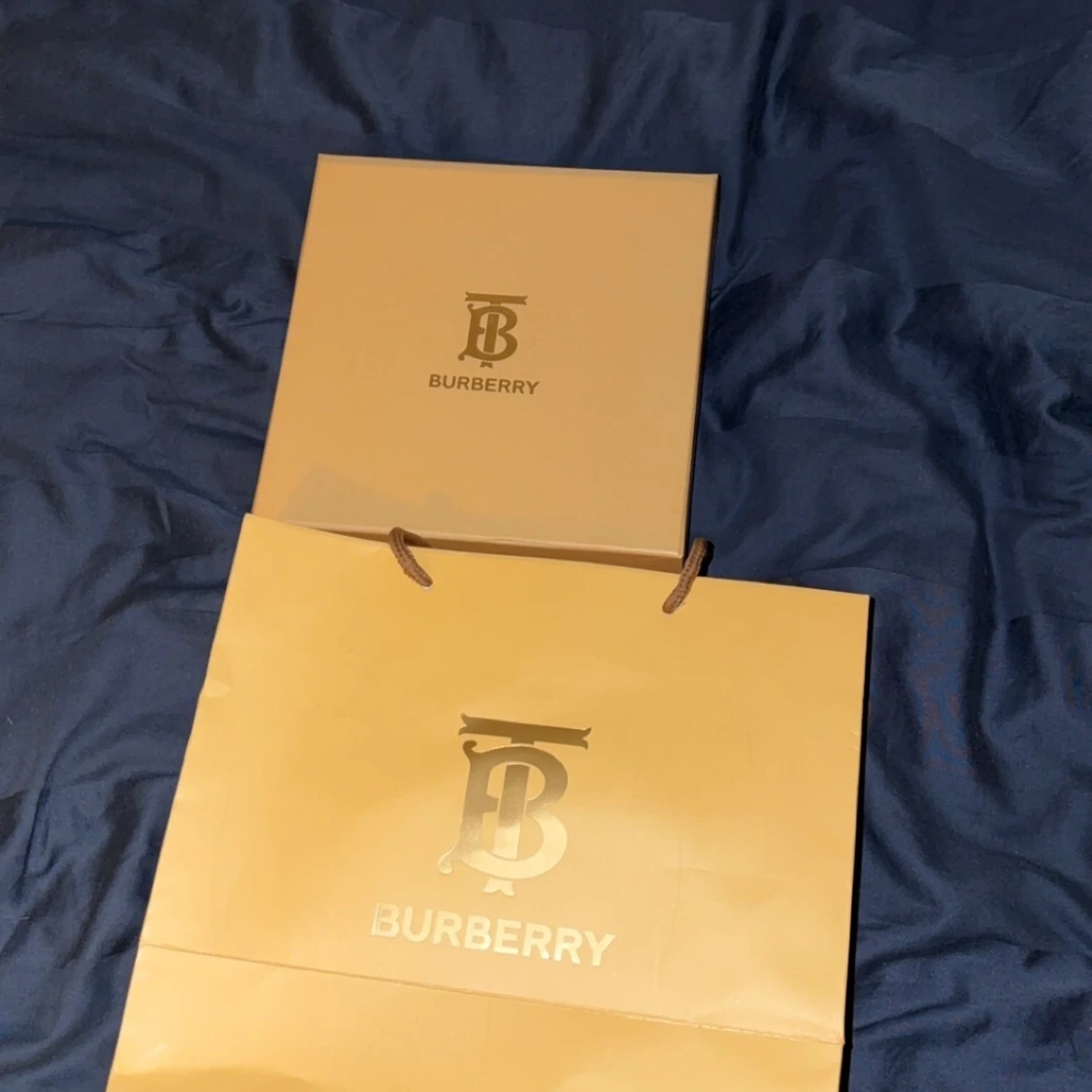 Burberry bälte med klassiskt rutmönster