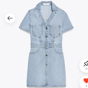 Zara jeans klänning - Säljer denna helt nya jeans klänningen från Zara med prislapp kvar