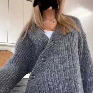 SÖKER DENNA KOFTA!! - Söker denna koftan som inte gör att köpa längre från & other stories i storlek Xs eller S. Jag kan betala bra!! ❤️❤️❤️