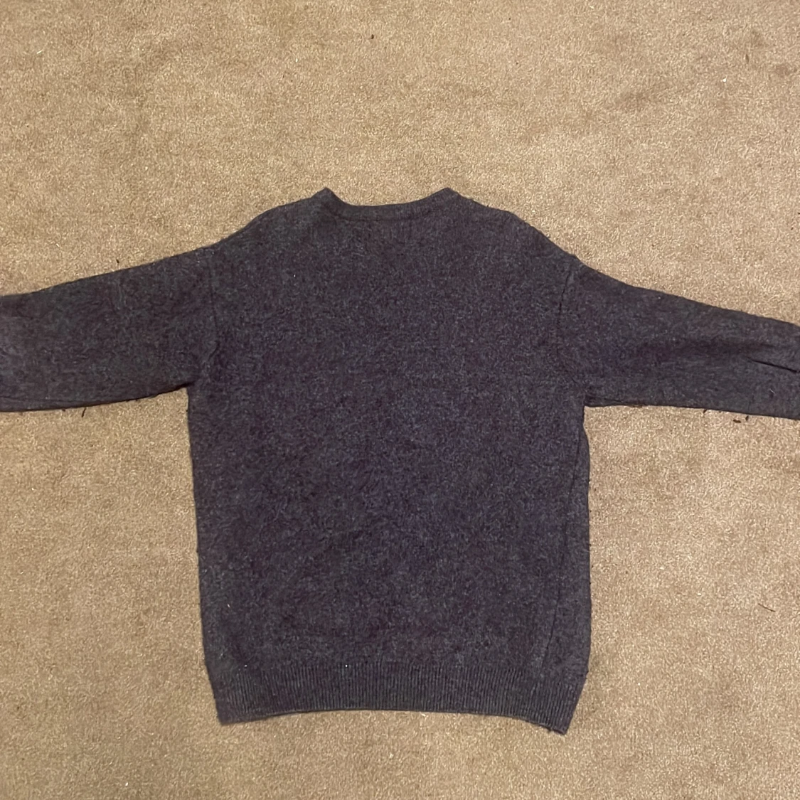 Mörkgrå ulltröja från Henri Lloyd - 1