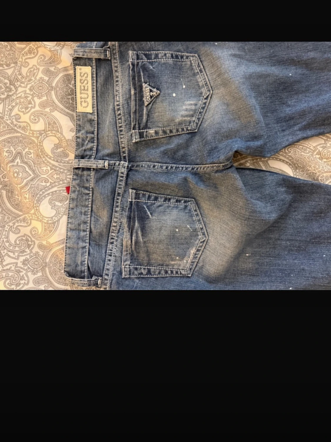 Blå bootcut jeans från Guess - 5