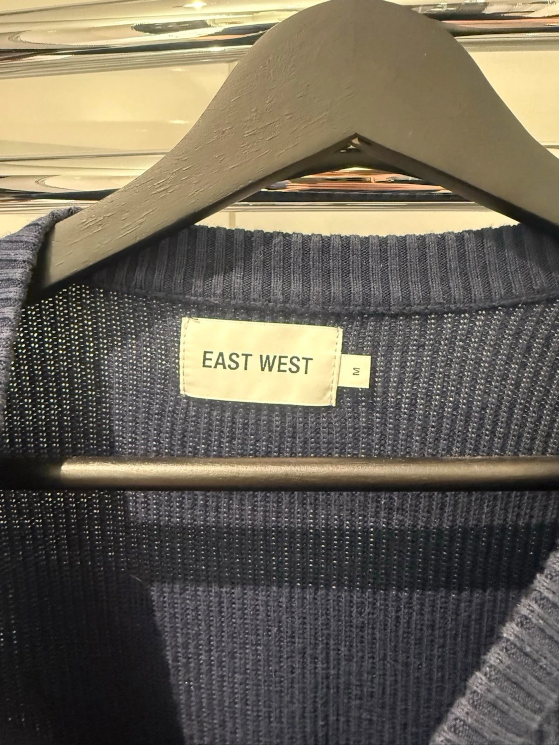 Mörkblå stickad tröja från East West - 1