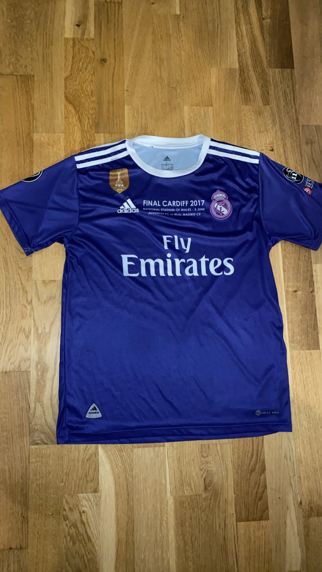 Real Madrid Ronaldo matchtröja lila