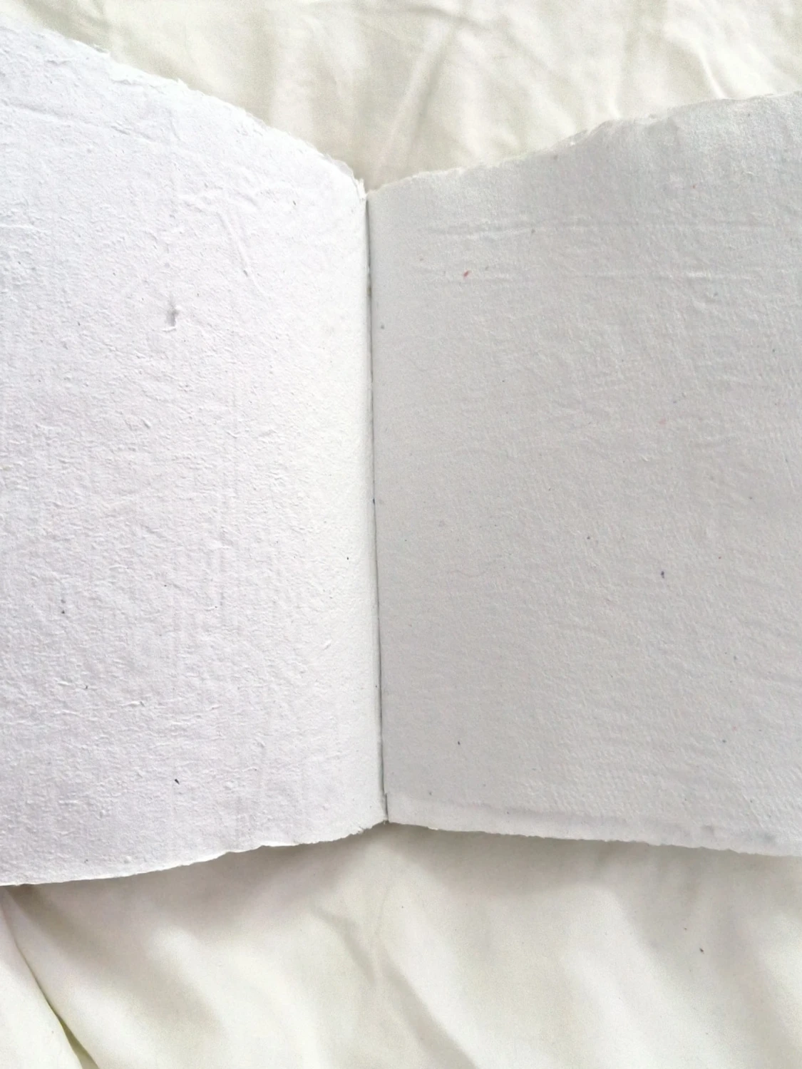 Handgjord anteckningsbok med konstnärligt omslag - 1