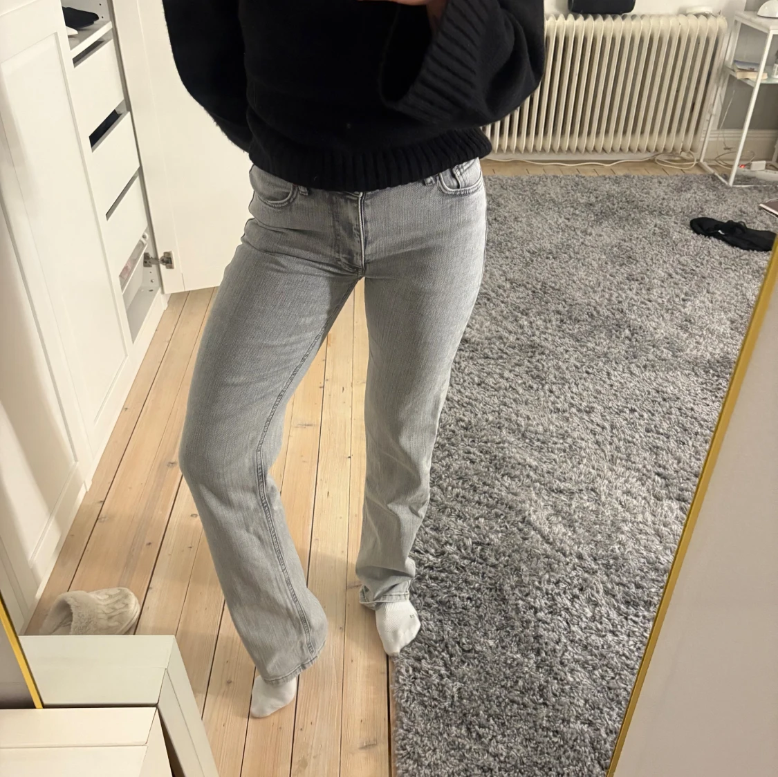 Ljusgrå raka jeans - 1