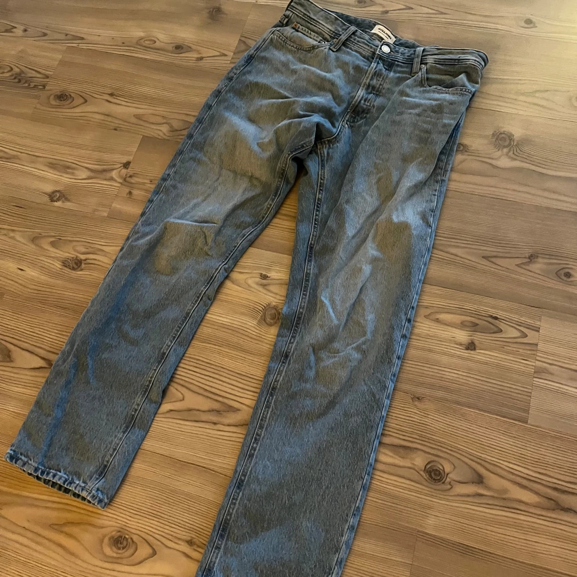 Ljus Blå jeans från Jack & Jones straight fit