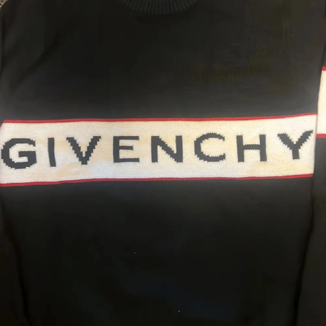 Svart stickad tröja från Givenchy - 1