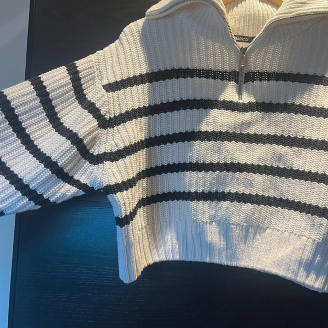 Randig croppad stickad tröja Gina Tricot - 2