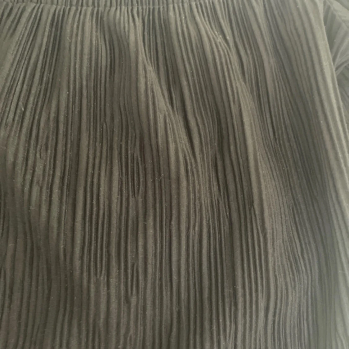 Svart offshoulder topp Gina Tricot XS - 3