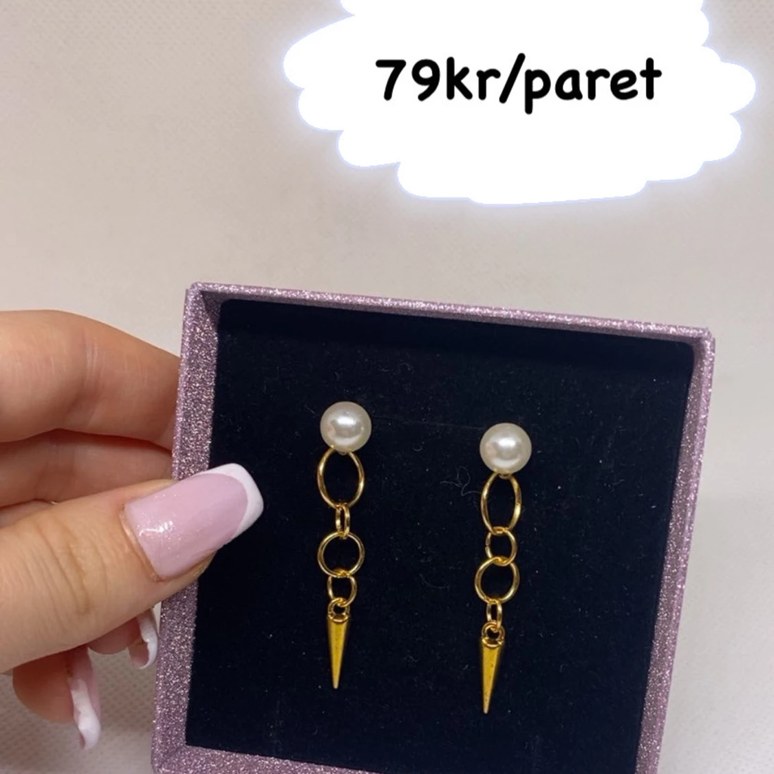 Pearl spike earrings⚡️🤍