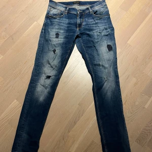 Antony Morato jeans  - Antony morato jeans i bra skick.