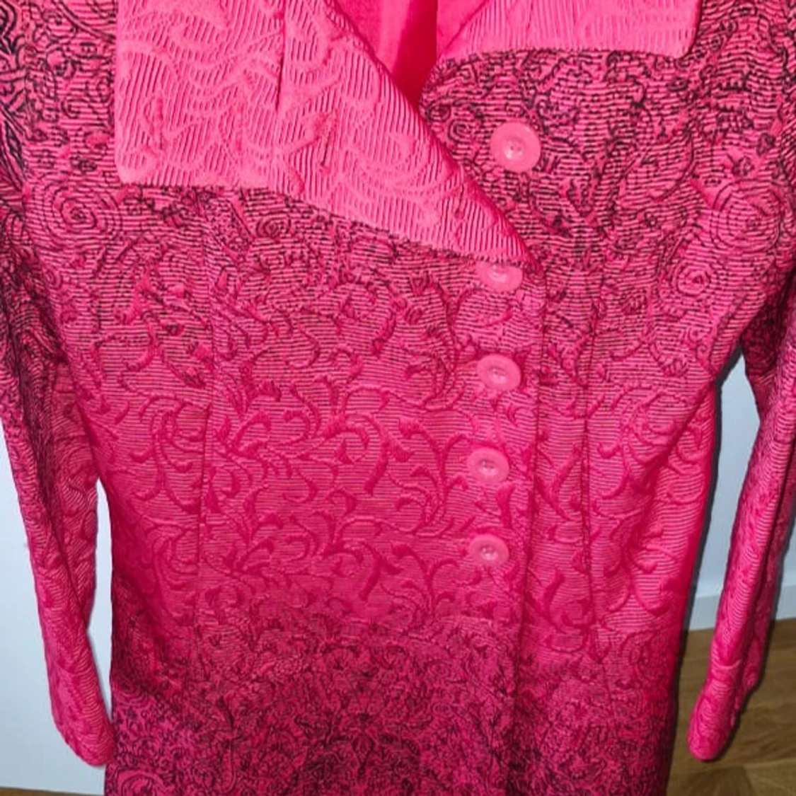 Mönstrad rosa kappa från Desigual - 2