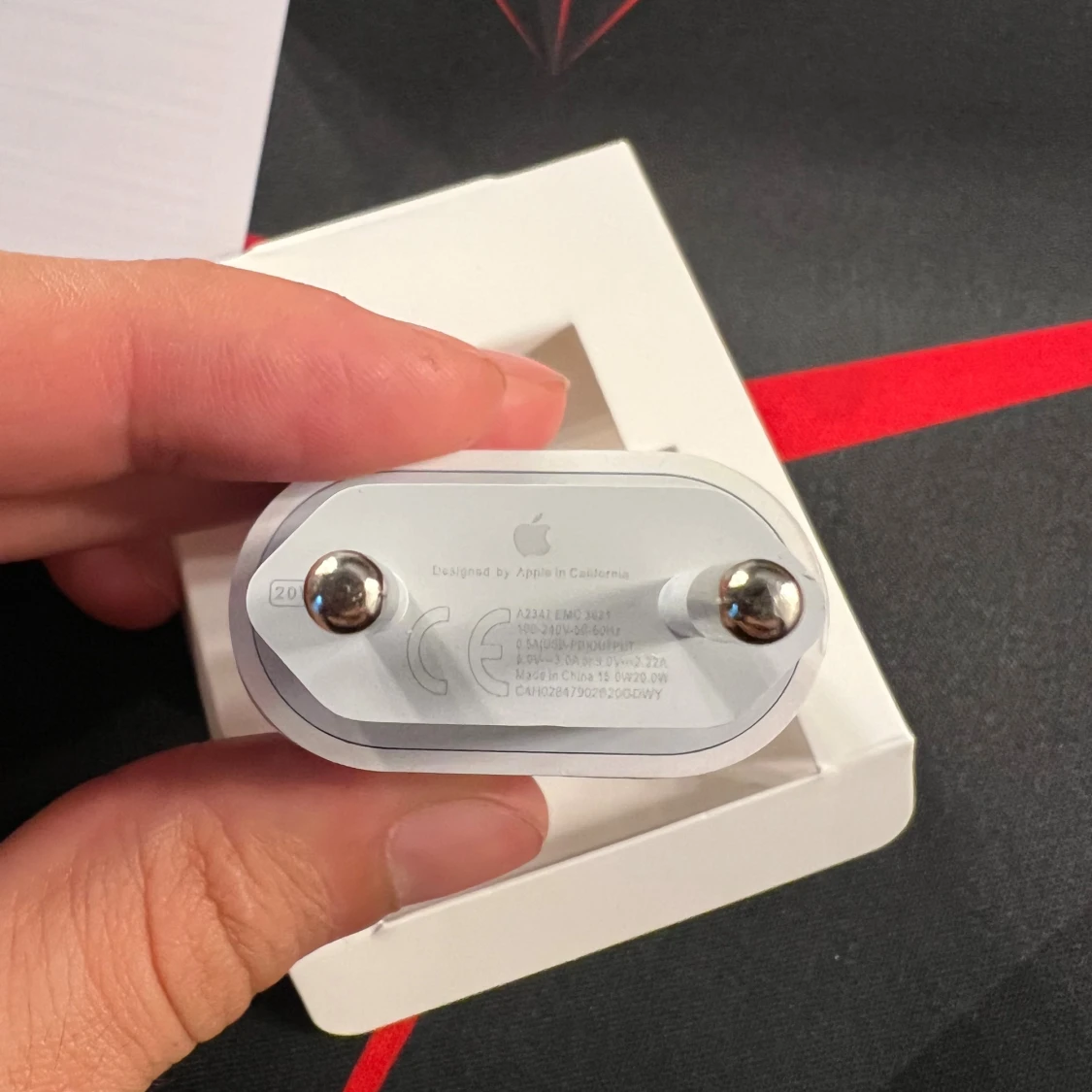 Apple USB-C 20W Power Adapter (A2347) - 1