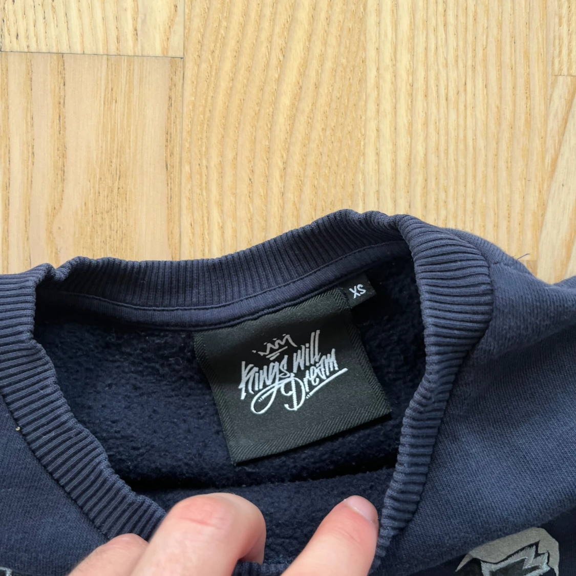 Mörkblå sweatshirt Kings Will Dream XS - 1