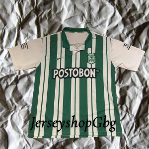 Atlético National Jersey - Riktigt go Atlético Nacional Jersey i storlek M, tröjan är sparsamt använd och priset kan diskuteras så skriv vid frågor😄