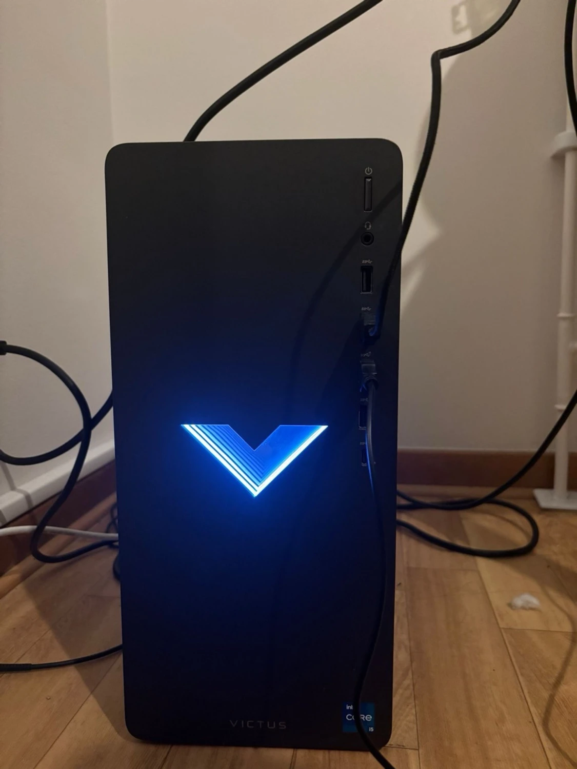 HP Victus stationär gamingdator - 1