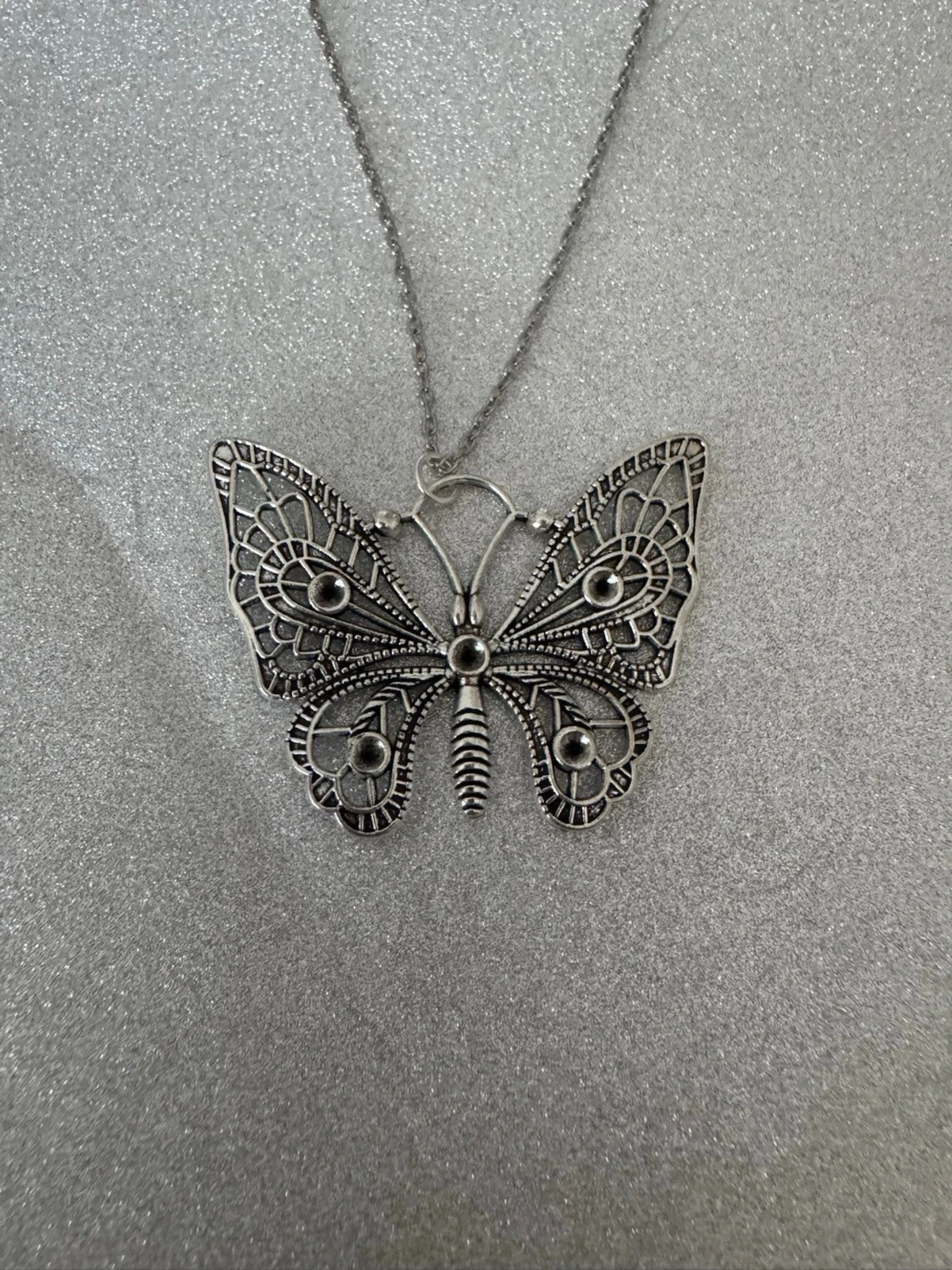 Halsband större fjäril