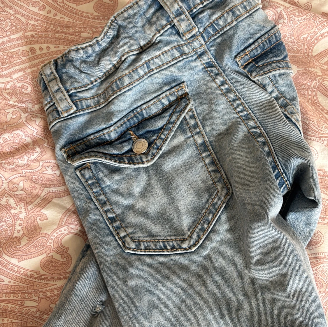 Ljusblå bootcut jeans Gina Tricot - 2