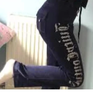 Vintage juicy coutore byxor  - Vintage juicy coutore byxor 2000s, svårt att skaffa.