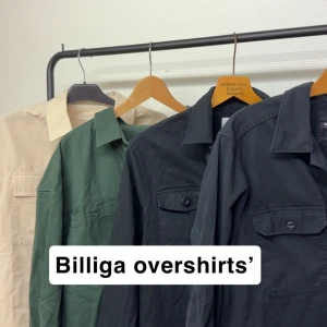 Overshirts i svart, grön och beige - KOLLA MIN PROFIL DE FINNS DÄR! SKICKAR INOM 24H. 10% RABATT OM MAN FÖLJER. 
