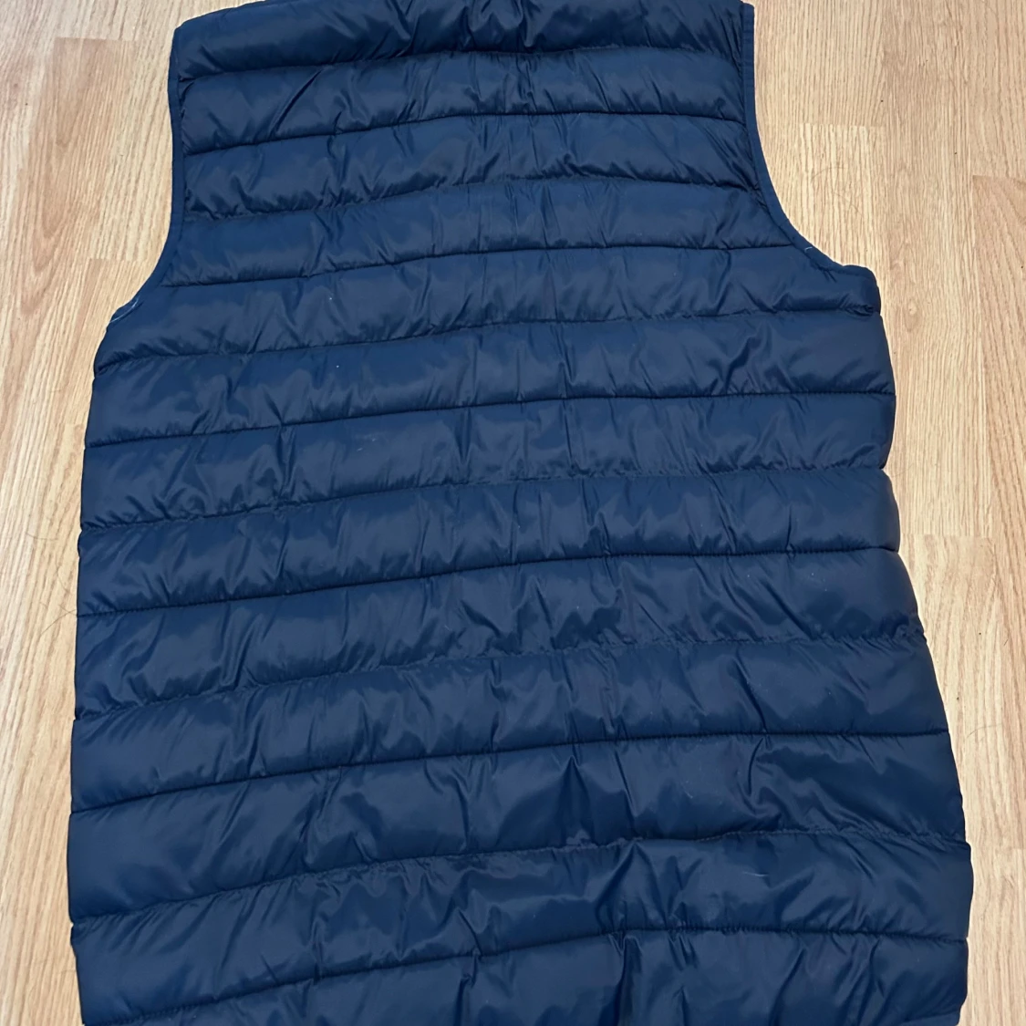 Mörkblå dunväst från Kronstadt - 2