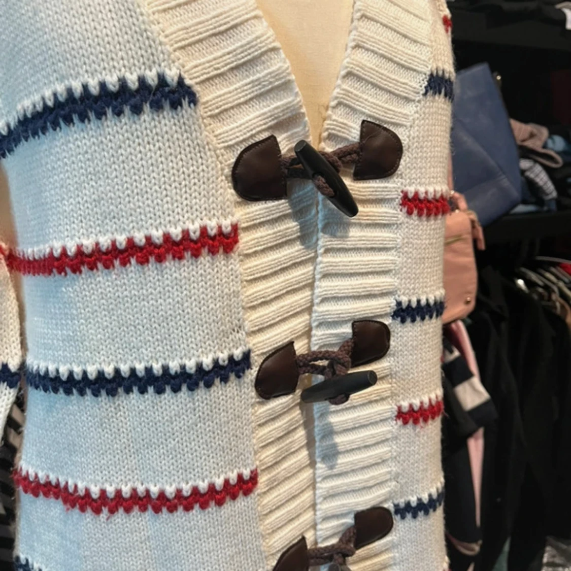 Randig kofta från Rut m.fl. med knäppning - 1