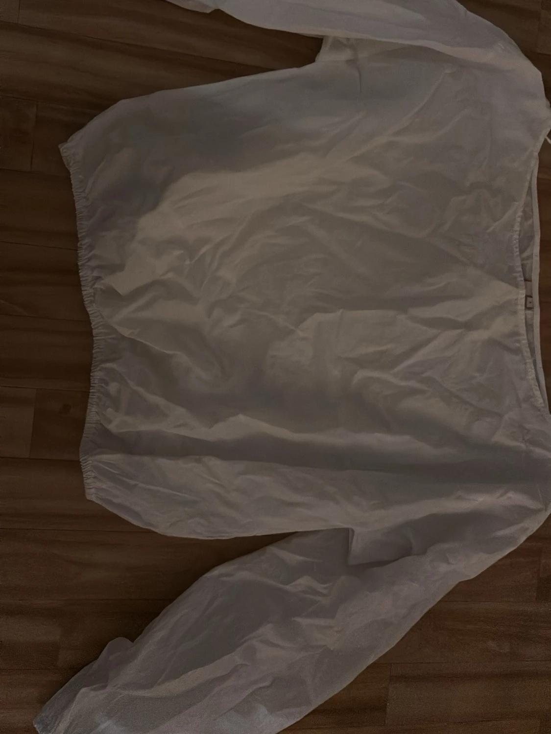 Vit blus med lång ärm storlek s