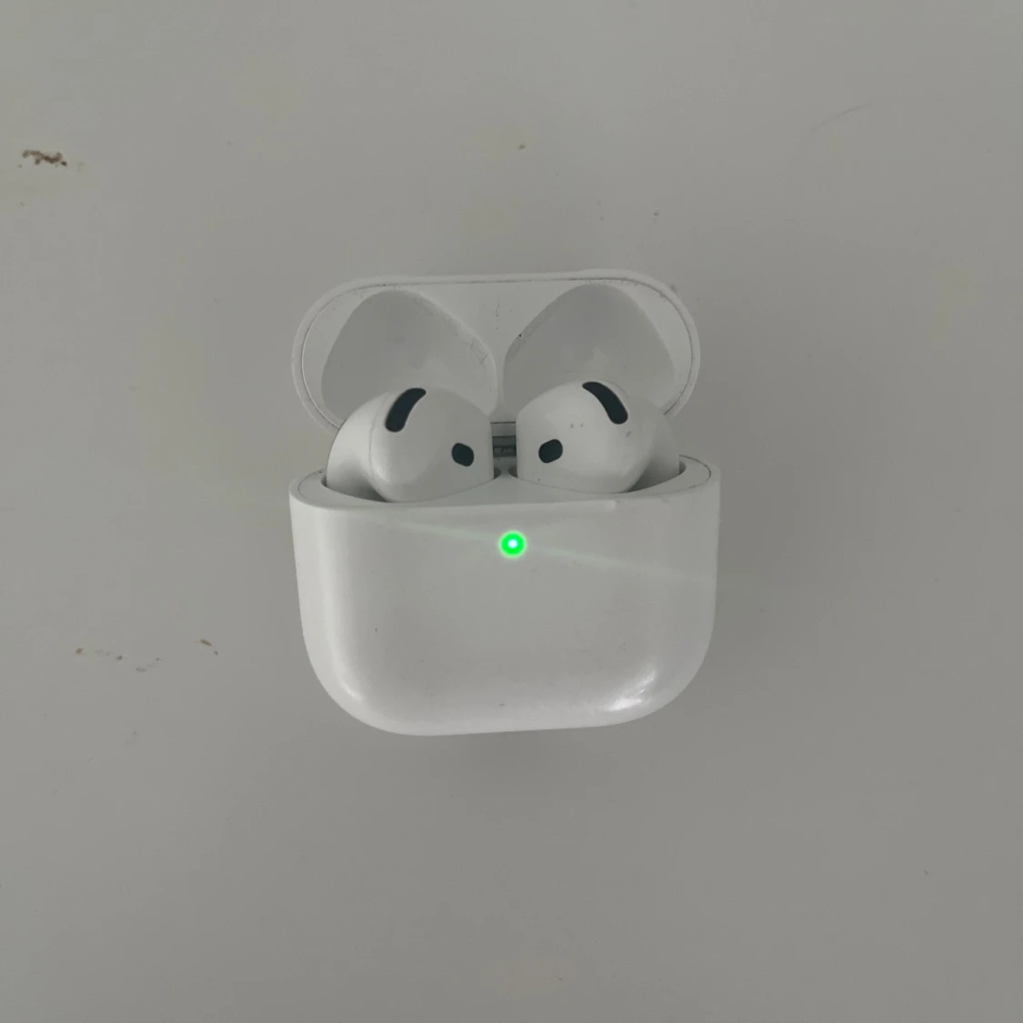 Apple AirPods Pro trådlösa hörlurar