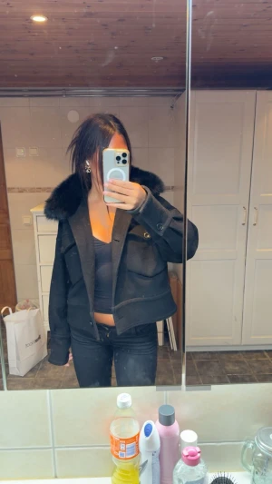 Meotine - Meotine kappa, sparsamt använd, lite oversized.