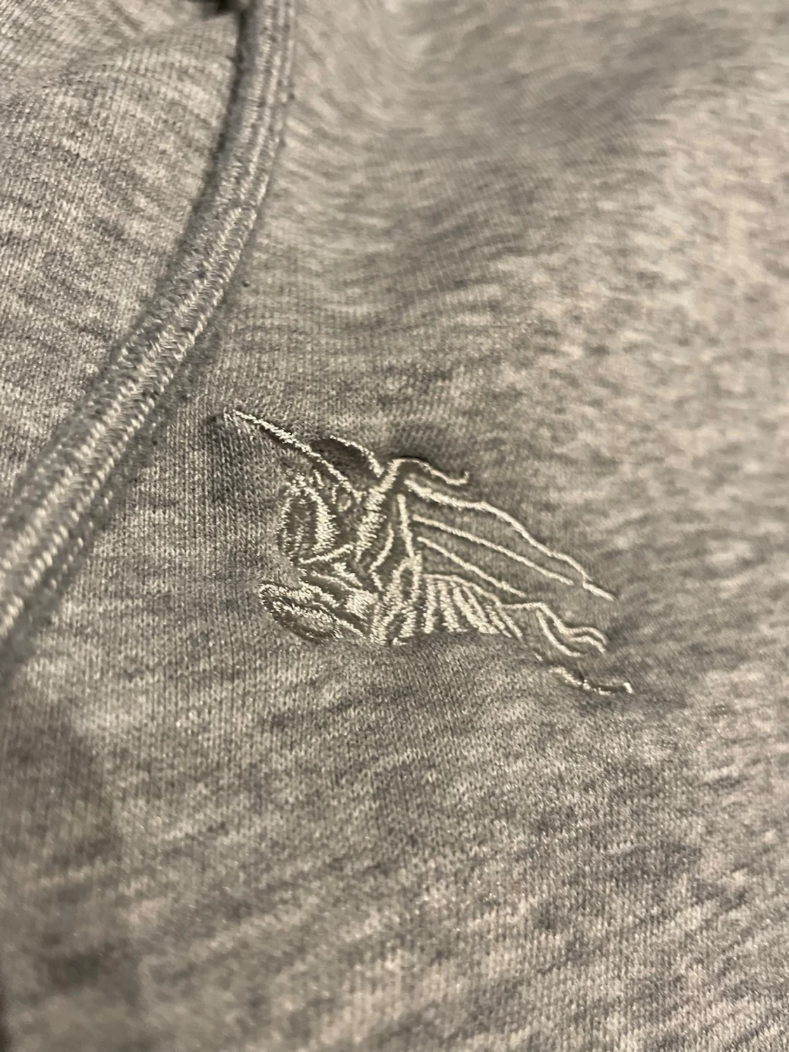 Grå zip hoodie  - 3