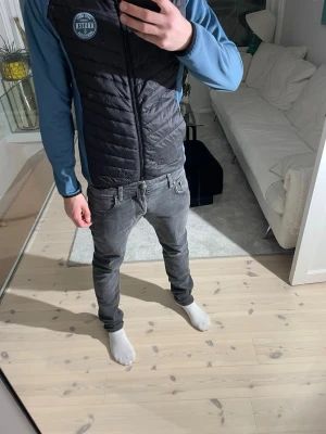 Cardigan - Cardigan från strandkanten | Väldigt unik | Storlek M | Mycket bra skick | Skriv till mig vid frågor‼️🤝