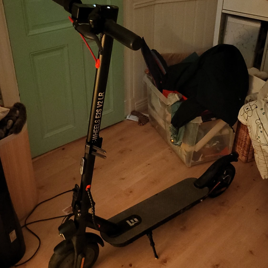 E-Wheels E2S V2 LR Elscooter - 3