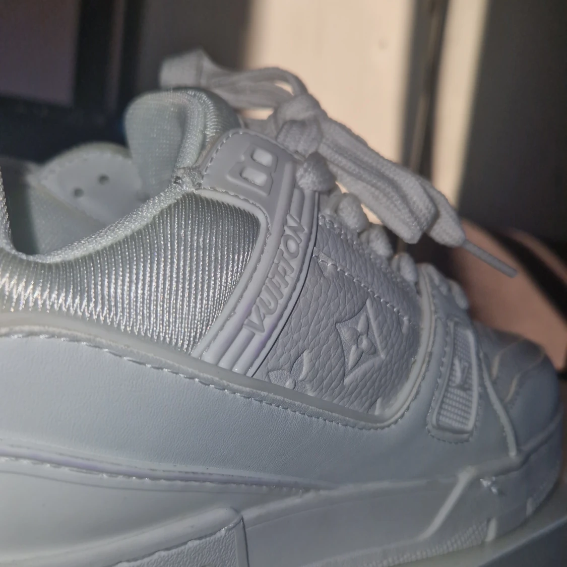 Vita Louis Vuitton sneakers. - 4