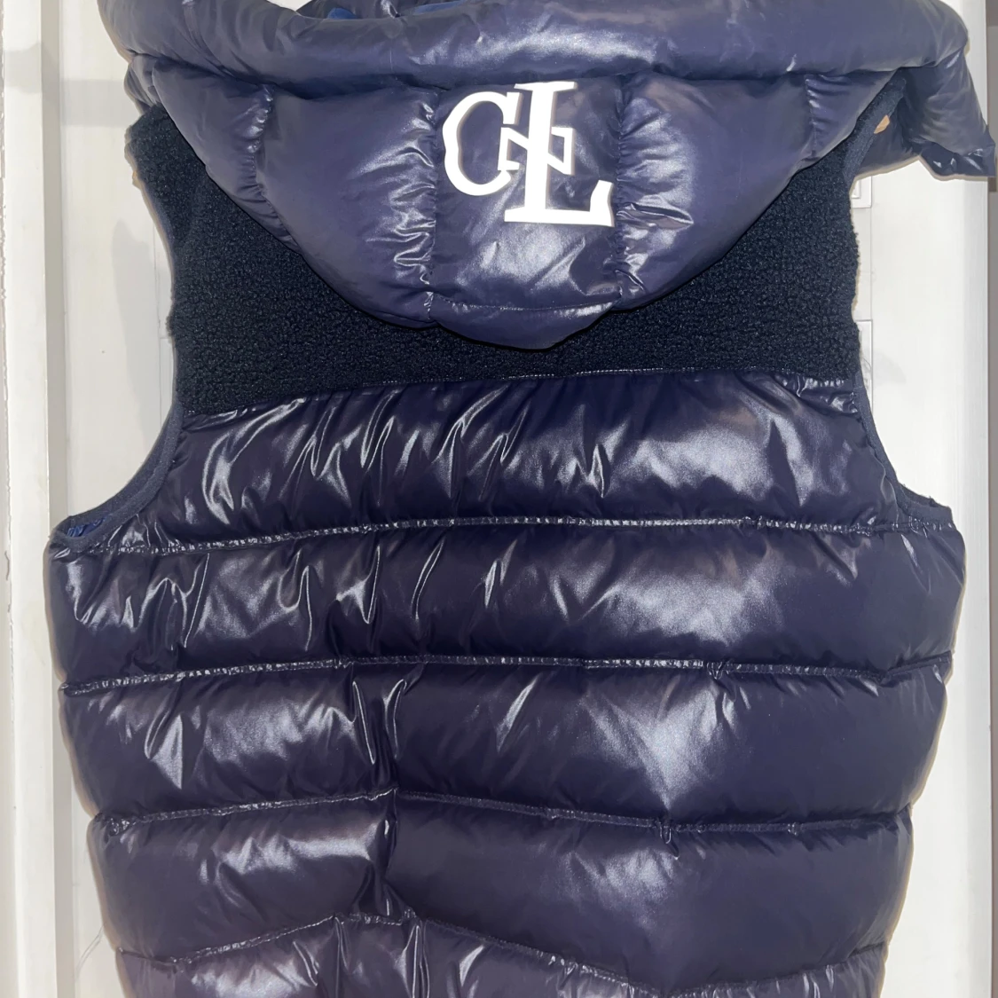 Svart dunväst från Chriztian Lane - 1