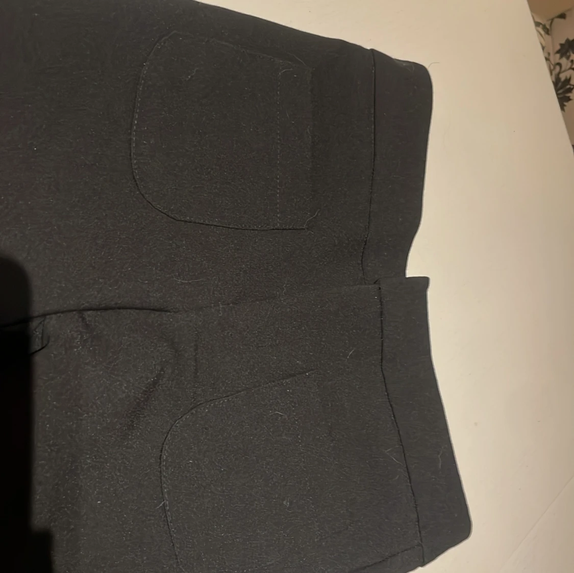 Svarta kostymbyxor från Zara, stl 128 - 1