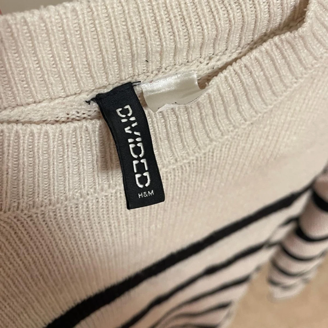 Randig beige stickad tröja H&M Divided - 3