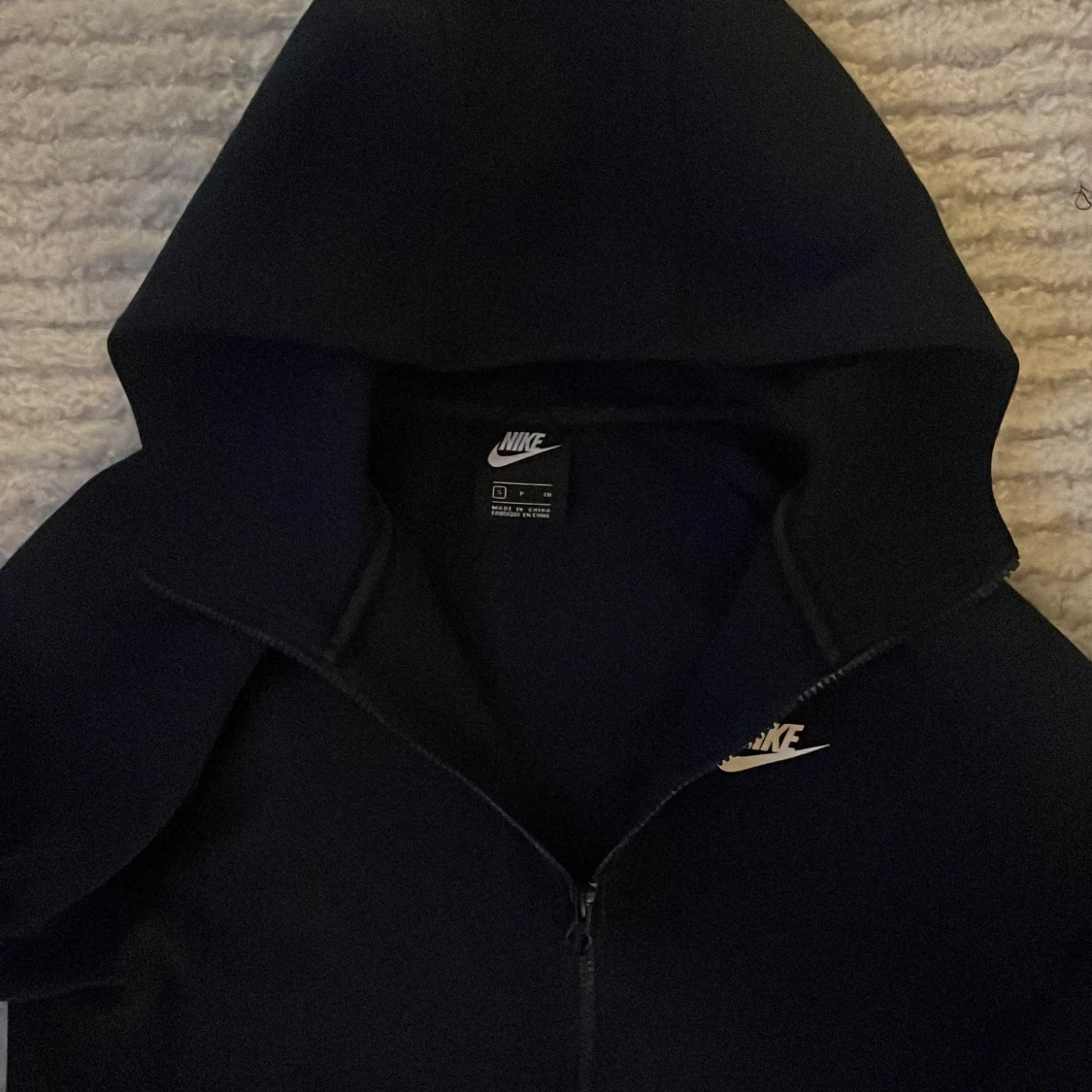 Mörkblå Niktech - 1